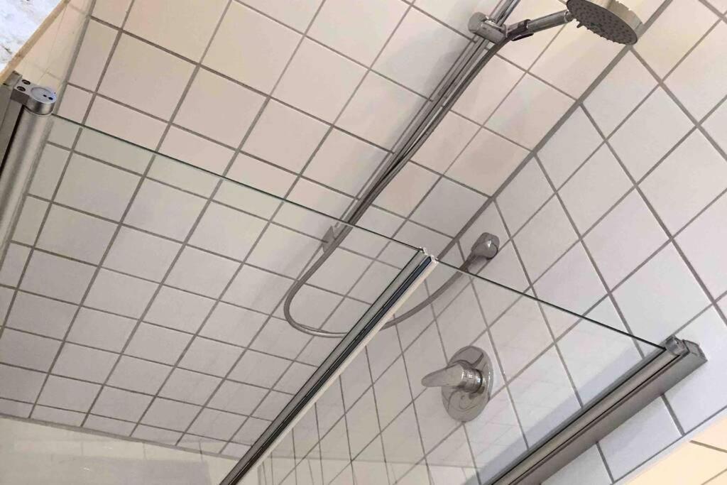 Premium Penthouse Wohnung Mit Schlossblick Zentral In Heidenheim Mit Tiefgarage Екстер'єр фото